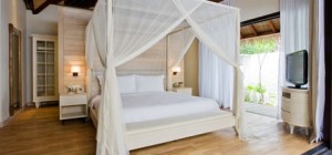 maalifushi_garden_suite_bedroom2_0